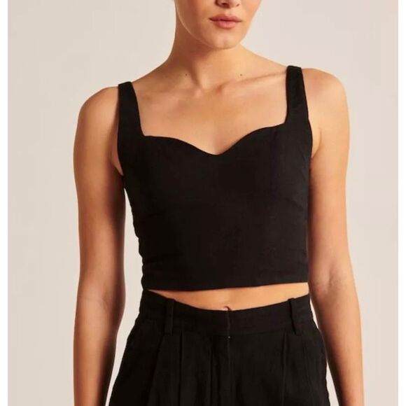 Abercrombie & Fitch Tops - Abercrombie & Fitch NWOT black sweetheart cropped tank size large